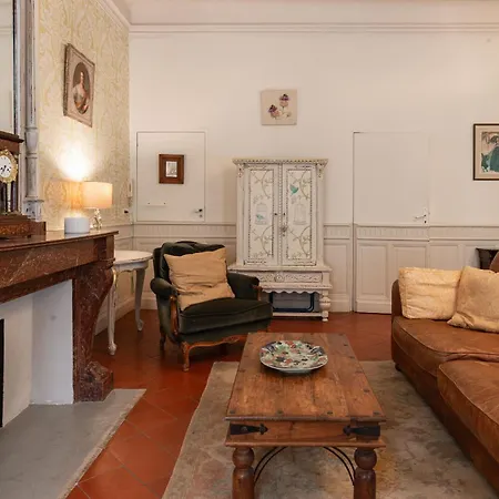 L Saint Michel, Apartment *